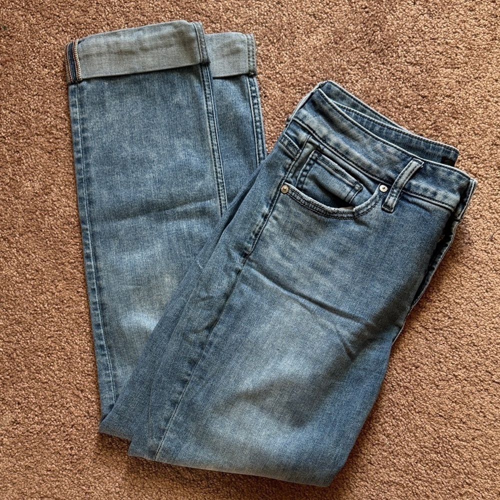 EUC Silver Jeans Medium Wash Cropped Denim w/Cuff Nordstrom - Picture 5 of 7
